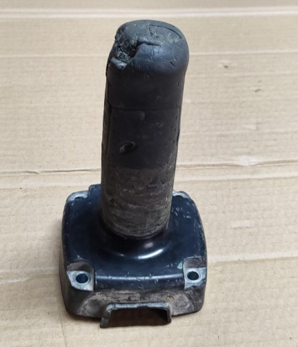 BOSCH 1615132124 Handle (Used)